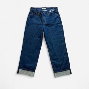 NWT - Abercrombie & Fitch mid rise slouchy curve love denim jean